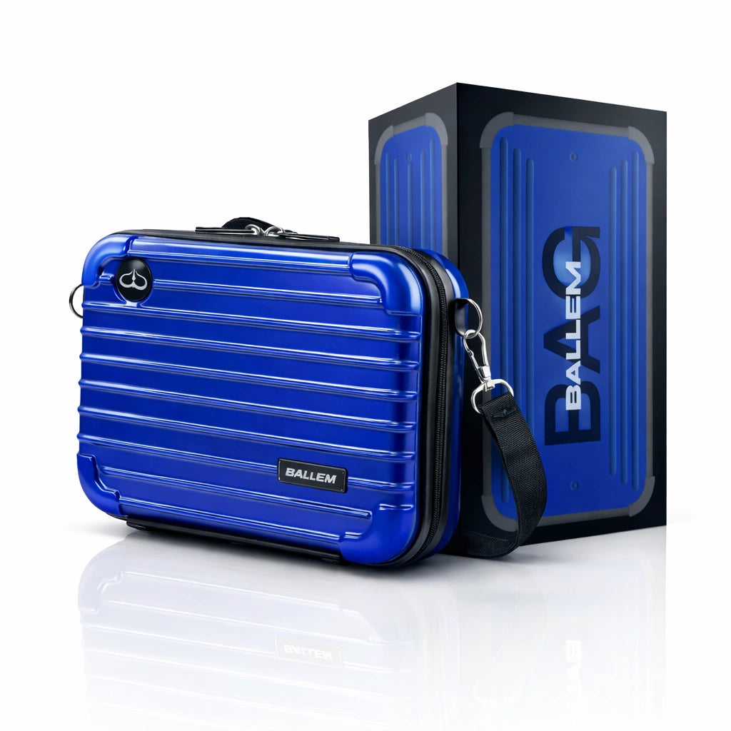 Custodia rigida da viaggio per rasoio Ballem Bag colore blu metallizzato, design compatto e resistente con manico e chiusura a zip, protegge i liquidi ed è il beauty da viaggio ideale per uomo e donna.